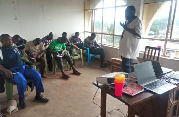 the ABEDEV youth volunteers training at Sirindiro House — photo 1