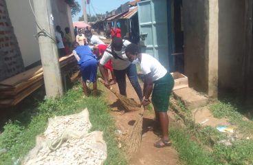the Funyula Market clean-up by ABEDEV youth volunteers — photo 2